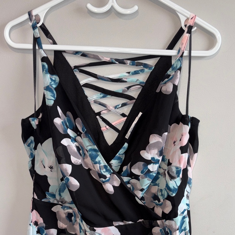 Ricki's Black High-Low Floral Midi Dress with Lace-Up Back - Picture 4 of 11
